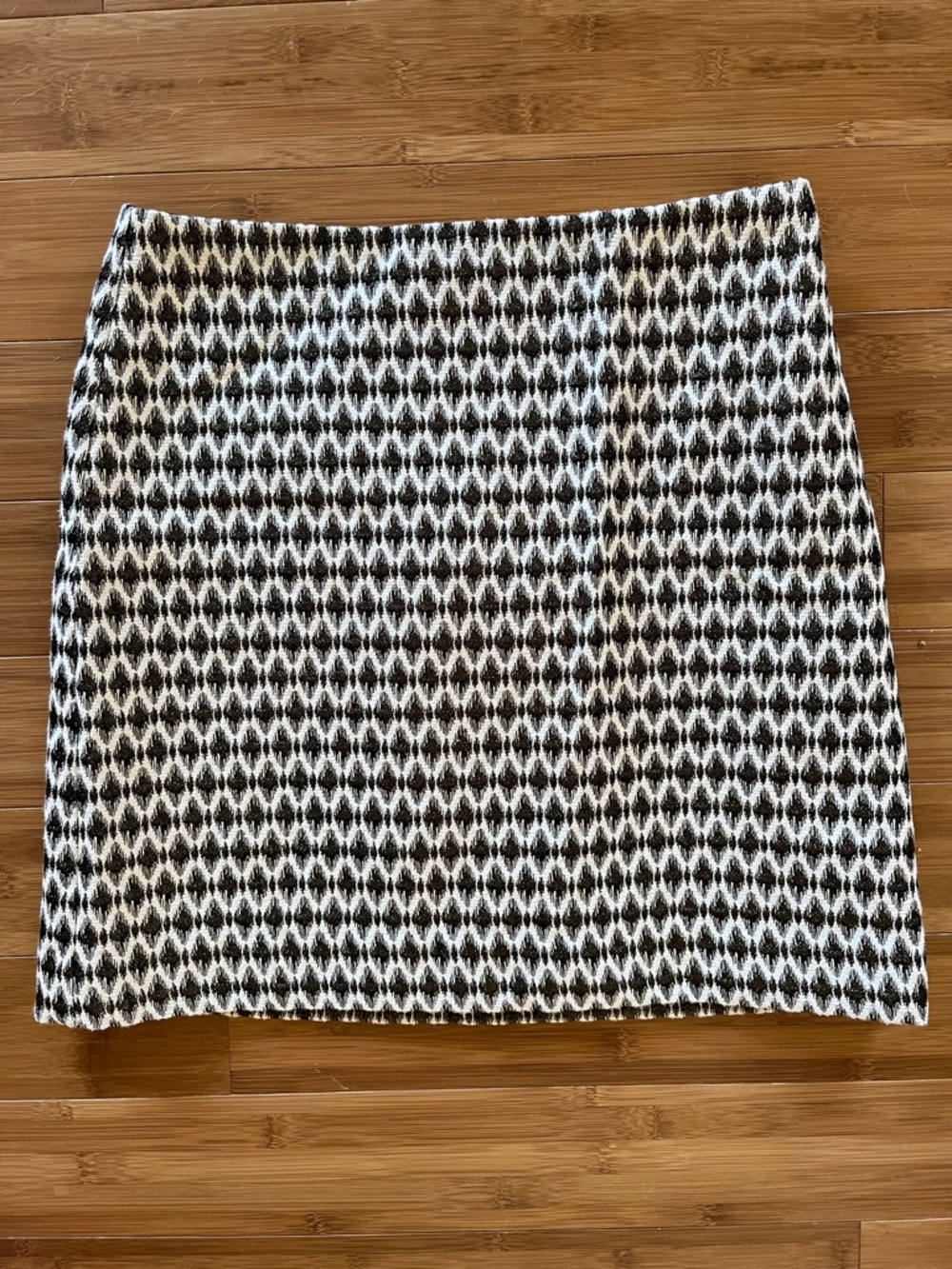 LOFT Black and White Mini Skirt with Geometric Pattern